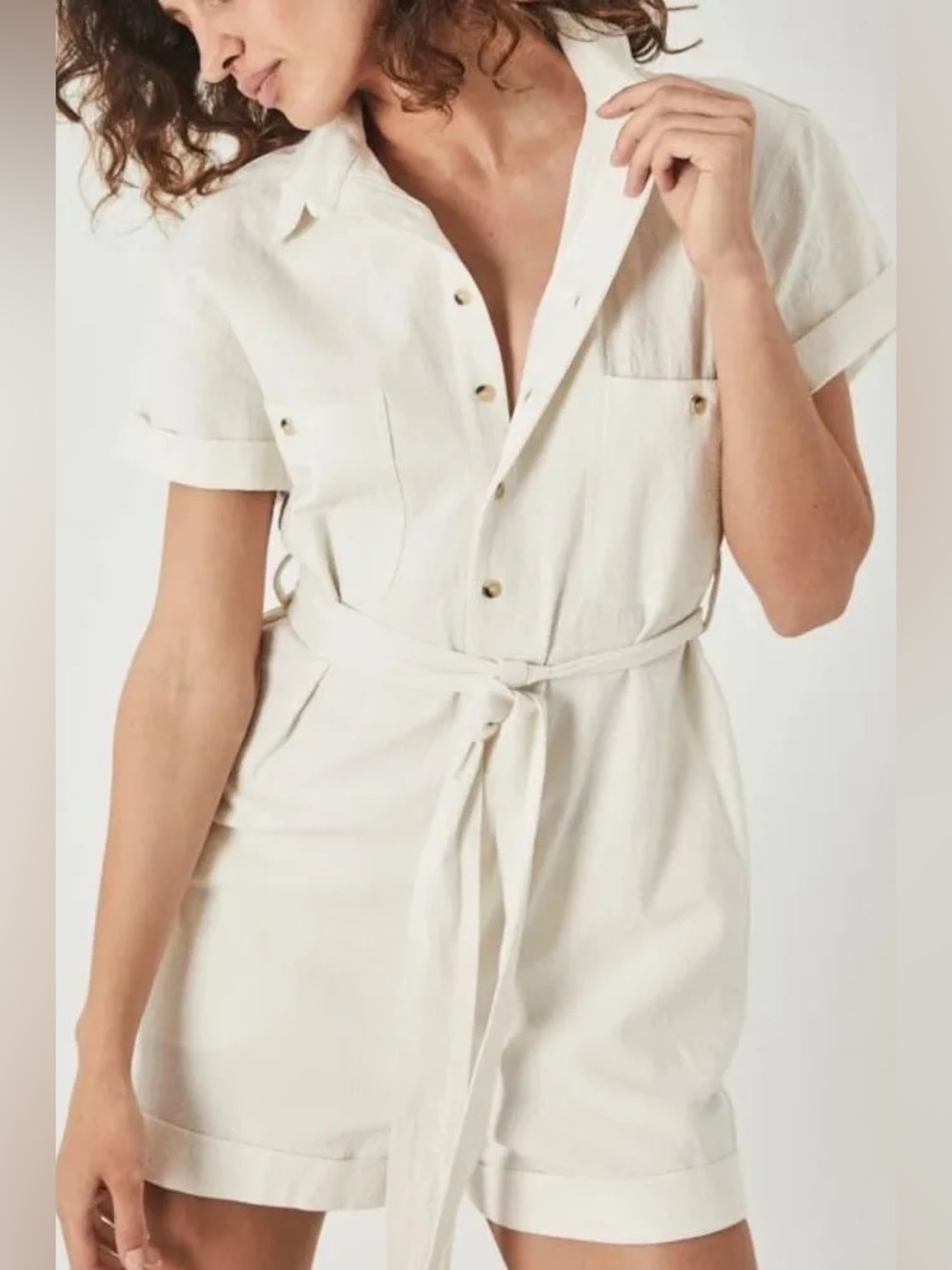 ROLLA'S Cream Button-Up Romper with Belt